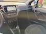 Peugeot 208 1.2 PureTech Blue Lion / Parkeersensoren / Navi / Airco / Bluetooth