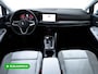 Volkswagen Golf 1.4 eHybrid Style | Standkachel | Stuur-, Stoel- & Achterbankverw. | Adap. Cruise | Travel assist | Camera, Ergo Active stoel met massage, IQ Led