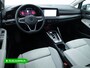 Volkswagen Golf 1.4 eHybrid Style | Standkachel | Stuur-, Stoel- & Achterbankverw. | Adap. Cruise | Travel assist | Camera, Ergo Active stoel met massage, IQ Led