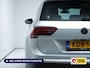 Volkswagen Tiguan 1.4 TSI eHybrid Business | Elec. Panoramadak | Stoel- & Stuurverwarming | Adap. Cruise | Elc. achterklep | All season banden, PDC V+A, IQ Led