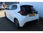 Toyota Yaris 1.5 Hybrid 115 First Edition Stoelverwarming l Lendesteun l LM velgen l Spiegelverwarming