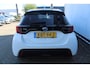 Toyota Yaris 1.5 Hybrid 115 First Edition Stoelverwarming l Lendesteun l LM velgen l Spiegelverwarming