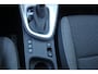 Toyota Yaris Cross 1.5 Hybrid Apple carplay/ android auto l All weather banden | Armsteun | Elektrisch inklapbare buitenspiegels | Climate control | Achteruitrijcamera | Verwarmbare spiegel