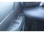 Toyota Yaris Cross 1.5 Hybrid Apple carplay/ android auto l All weather banden | Armsteun | Elektrisch inklapbare buitenspiegels | Climate control | Achteruitrijcamera | Verwarmbare spiegel