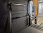 Volkswagen Transporter L2H1 Rolstoelbus Automaat Handbedrijfsrem (HBR) + Segmentgas (SG)