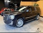 Cadillac Escalade 6.2 V8 Platinum ESV. Verlengde uitvoering met 8 zitplaatsen !! Europese auto
