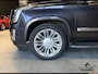 Cadillac Escalade 6.2 V8 Platinum ESV. Verlengde uitvoering met 8 zitplaatsen !! Europese auto