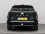 Hyundai Kona Electric BLACK LINE 65.4 kWh | SoH 99%! | TREKHAAK | SIDE BARS | CAMERA | CLIMA | CRUISE ADAPT. | NAVI | 17'' LM VELGEN | UNIEK! | FABRIEKSGARANTIE GELDIG T/M 1-2029! |