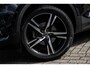 Volvo XC40 1.5 T2 R-Design | Panoramadak | Trekhaak | Harman & Kardon | 360 graden Camera | Stoelverwarming | Lichtmetalen Velgen 19 inch | Keyless Entry | Elektrische Achterklep | Navigatie