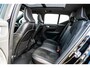 Volvo XC40 1.5 T2 R-Design | Panoramadak | Trekhaak | Harman & Kardon | 360 graden Camera | Stoelverwarming | Lichtmetalen Velgen 19 inch | Keyless Entry | Elektrische Achterklep | Navigatie