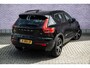 Volvo XC40 1.5 T2 R-Design | Panoramadak | Trekhaak | Harman & Kardon | 360 graden Camera | Stoel- en stuurverwarming | Lichtmetalen Velgen 19 inch | Keyless Entry | Elektrische Achterklep | Navigatie