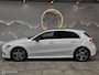 Mercedes-Benz A-klasse 200 AMG LINE Panorama/Night/Sfeer/Widescreen