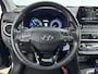 Hyundai Kona 1.6 GDI HEV COMFORT | TREKHAAK | NAVI | APPLE CAR PLAY & ANDROID AUTO | CLIMA | CRUISE | CAMERA | 16'' LM VELGEN | LAGE KMSTAND! |