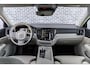 Volvo V60 2.0 B4 Plus Bright | Navigatie | Apple Carplay | Android Auto | Lederen Bekleding | Stoelverwarming | Achteruitrijcamera | Parkeersensoren | Lichtmetalen Velgen | Keyless Entry | Elektrische Achterklep
