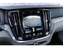 Volvo V60 2.0 B4 Plus Bright | Navigatie | Apple Carplay | Android Auto | Lederen Bekleding | Stoelverwarming | Achteruitrijcamera | Parkeersensoren | Lichtmetalen Velgen | Keyless Entry | Elektrische Achterklep