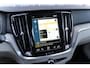 Volvo V60 2.0 B4 Plus Bright | Navigatie | Apple Carplay | Android Auto | Lederen Bekleding | Stoelverwarming | Achteruitrijcamera | Parkeersensoren | Lichtmetalen Velgen | Keyless Entry | Elektrische Achterklep