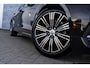 Volvo V60 2.0 B4 Plus Bright | Navigatie | Apple Carplay | Android Auto | Lederen Bekleding | Stoelverwarming | Achteruitrijcamera | Parkeersensoren | Lichtmetalen Velgen | Keyless Entry | Elektrische Achterklep