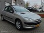 Peugeot 206 5deurs 1.6-16v 110pk AUTOMAAT Airco el.Schuifdak