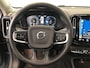 Volvo XC40 1.5 T5 Plug-in hybrid Ultimate Bright | PHEV | Panoramadak | Trekhaak | Verwarmde Voorruit | 360 Graden Camera | Lederen Bekleding | BLIS | Stoelverwarming | Navigatie | Keyless Entry | Elektrische Achterklep