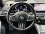 BMW i4 eDrive40 M-sport 84kWh | Panoramadak | ACC | Wegklapbare trekhaak | Sportstoelen | Leder/Alcantara | Head up | Harman&Kardon | Navigatie | Camera | Dodehoekdetectie | 19 inch M-velgen | LED | DAB | Apple CarPlay | Volledig dealeronderhouden!