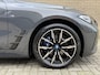 BMW i4 eDrive40 M-sport 84kWh | Panoramadak | ACC | Wegklapbare trekhaak | Sportstoelen | Leder/Alcantara | Head up | Harman&Kardon | Navigatie | Camera | Dodehoekdetectie | 19 inch M-velgen | LED | DAB | Apple CarPlay | Volledig dealeronderhouden!