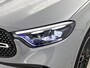 Mercedes-Benz GLC 300 e 4MATIC AMG Plug-In Hybride AMG Line | Night Pakket | Digital Licht | Trekhaak | Distronic | Memory Voorstoelen | Stoel en Stuurverwarming. Inclusief 24 maanden Mercedes-Benz Certified garantie voor Europa.