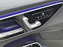 Mercedes-Benz GLC 300 e 4MATIC AMG Plug-In Hybride AMG Line | Night Pakket | Digital Licht | Trekhaak | Distronic | Memory Voorstoelen | Stoel en Stuurverwarming. Inclusief 24 maanden Mercedes-Benz Certified garantie voor Europa.