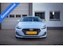 Hyundai i30 Fastback 1.4 T-GDI Premium|Keyless|Half-Leder|Trekhaak