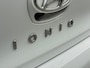Hyundai Ioniq PREMIUM EV 38 kWh | TREKHAAK | ALL SEASONS | VERWARMDE VOORSTOELEN | LEDER | CRUISE ADAPT. | CLIMA | CAMERA | NAVI | WARMTEPOMP | APPLE CAR PLAY & ANDROID AUTO | 16'' LM VELGEN |
