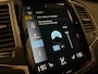 Volvo XC90 T8 AWD Recharge R-Design | Trekhaak | 360° Camera | Schuifdak | Harman Kardon | Adaptieve Cruise Control | Standkachel met Volvo On Call App | Stoelverwarming voor+achter | Stuurwielverwarming | 20 Inch | Pilot Assist | BLIS Dode Hoek Detectie | Lederen bekleding | Zitting verlenging voorstoelen | Keyless Drive | Parkeersensoren voor+achter | Privacy Glass | Elektrisch bedienbare achterklep | Draadloos telefoon opladen | DAB Radio | Apple Carplay/Android Auto | Volvo On Call met mobiele App functie | Onyx Black Metallic |