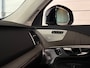 Volvo XC90 T8 AWD Recharge Ultra Dark | Vol! | Bowers & Wilkins | Luchtvering | Stoelventilatie | Trekhaak | 360 Camera | Head-Up Display | Stoelmassage | 455pk | Adaptieve Cruise Control | Stoelverwarming voor+achter | Stuurwielverwarming | Schuifdak | 21 Inch | Full LED Meesturende koplampen | Pilot Assist | BLIS Dode Hoek Detectie | Alcantara hemelbekleding | Lederen handgrepen en zonnekleppen | Elektrische voorstoelen geheugen | Nappa Lederen bekleding | Zitting verlenging voorstoelen | Lederen Dashboard | Google Infotainment | Keyless Drive | Parkeersensoren voor+achter | Privacy Glass | Elektrisch bedienbare achterklep | Geïntegreerde zongordijnen achterportieren | Geïntegreerd kinderzitje achterin | Verlichte instaplijsten | 7-Persoons | 4-Zone Climate Control | DAB Radio | Apple Carplay/Android Auto | Alarm Klasse III | Draadloos telefoon opladen | Volvo On Call met mobiele App functie | Vapour Grey Metallic |