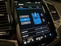 Volvo XC90 T8 AWD Recharge Ultra Dark | Vol! | Bowers & Wilkins | Luchtvering | Stoelventilatie | Trekhaak | 360 Camera | Head-Up Display | Stoelmassage | 455pk | Adaptieve Cruise Control | Stoelverwarming voor+achter | Stuurwielverwarming | Schuifdak | 21 Inch | Full LED Meesturende koplampen | Pilot Assist | BLIS Dode Hoek Detectie | Alcantara hemelbekleding | Lederen handgrepen en zonnekleppen | Elektrische voorstoelen geheugen | Nappa Lederen bekleding | Zitting verlenging voorstoelen | Lederen Dashboard | Google Infotainment | Keyless Drive | Parkeersensoren voor+achter | Privacy Glass | Elektrisch bedienbare achterklep | Geïntegreerde zongordijnen achterportieren | Geïntegreerd kinderzitje achterin | Verlichte instaplijsten | 7-Persoons | 4-Zone Climate Control | DAB Radio | Apple Carplay/Android Auto | Alarm Klasse III | Draadloos telefoon opladen | Volvo On Call met mobiele App functie | Vapour Grey Metallic |