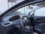 Peugeot 208 1.2 VTi Style 5-Deurs 82 PK. Mooie en zuinige auto van de eerste eigenaar !!! Distributieriem vervangen bij 110.000 KM in december 2023 !!