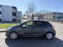Peugeot 208 1.2 VTi Style 5-Deurs 82 PK. Mooie en zuinige auto van de eerste eigenaar !!! Distributieriem vervangen bij 110.000 KM in december 2023 !!