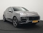 Porsche Cayenne Coupé 3.0 E-Hybrid PHEV | MY 2024 Facelift | | Trekhaak Af Fabriek | Panodak | Luchtvering | Sportuitlaat | PDLS+ | Sport Chrono | InnoDrive Adaptive Cruise | SportDesign | Head up | Soft Close | 22"L.M | 360 Camera | Plug In Hybrid