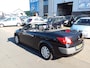 Renault Megane Coupé-Cabriolet 2.0-16V Privilège zeer nette megane cabrio
