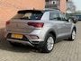 Volkswagen T-Roc 1.5 TSI STYLE automaat  Panoramadak
