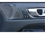 Volvo XC60 2.0 T6 Plug-in hybrid AWD Ultimate Dark Head-Up Long-Range 20"Velgen Schuifdak.