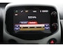 Toyota Aygo 1.0 VVT-i x-play | Parkeercamera | Airco | Navigatie |