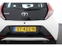 Toyota Aygo 1.0 VVT-i x-play | Parkeercamera | Airco | Navigatie |