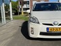 Toyota Prius 1.8 Full Hybrid Executive | Leer, Navigatie, Head up display, Stoelverwarming, Adaptive cruise control