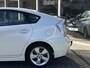 Toyota Prius 1.8 Full Hybrid Executive | Leer, Navigatie, Head up display, Stoelverwarming, Adaptive cruise control