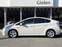 Toyota Prius 1.8 Full Hybrid Executive | Leer, Navigatie, Head up display, Stoelverwarming, Adaptive cruise control
