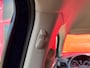 Volkswagen T-Cross 1.0 TSI 110pk Life Automaat / Trekhaak / Navi via Apple/Android / Park sensoren voor/achter Hoge instap en zit