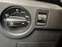 Volkswagen T-Cross 1.0 TSI 110pk Life Automaat / Trekhaak / Navi via Apple/Android / Park sensoren voor/achter Hoge instap en zit