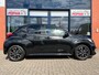 Toyota Yaris 1.5 Hybrid Dynamic Automaat / Trekhaak / Stoelverw. / Apple - Android Navi / LM / 4 seiz. banden / Hoge instap en zit