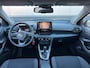 Toyota Yaris 1.5 Hybrid Dynamic Automaat / Trekhaak / Stoelverw. / Apple - Android Navi / LM / 4 seiz. banden / Hoge instap en zit