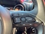 Toyota Yaris 1.5 Hybrid Dynamic Automaat / Trekhaak / Stoelverw. / Apple - Android Navi / LM / 4 seiz. banden / Hoge instap en zit