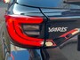 Toyota Yaris 1.5 Hybrid Dynamic Automaat / Trekhaak / Stoelverw. / Apple - Android Navi / LM / 4 seiz. banden / Hoge instap en zit