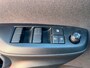 Toyota Yaris 1.5 Hybrid Dynamic Automaat / Trekhaak / Stoelverw. / Apple - Android Navi / LM / 4 seiz. banden / Hoge instap en zit